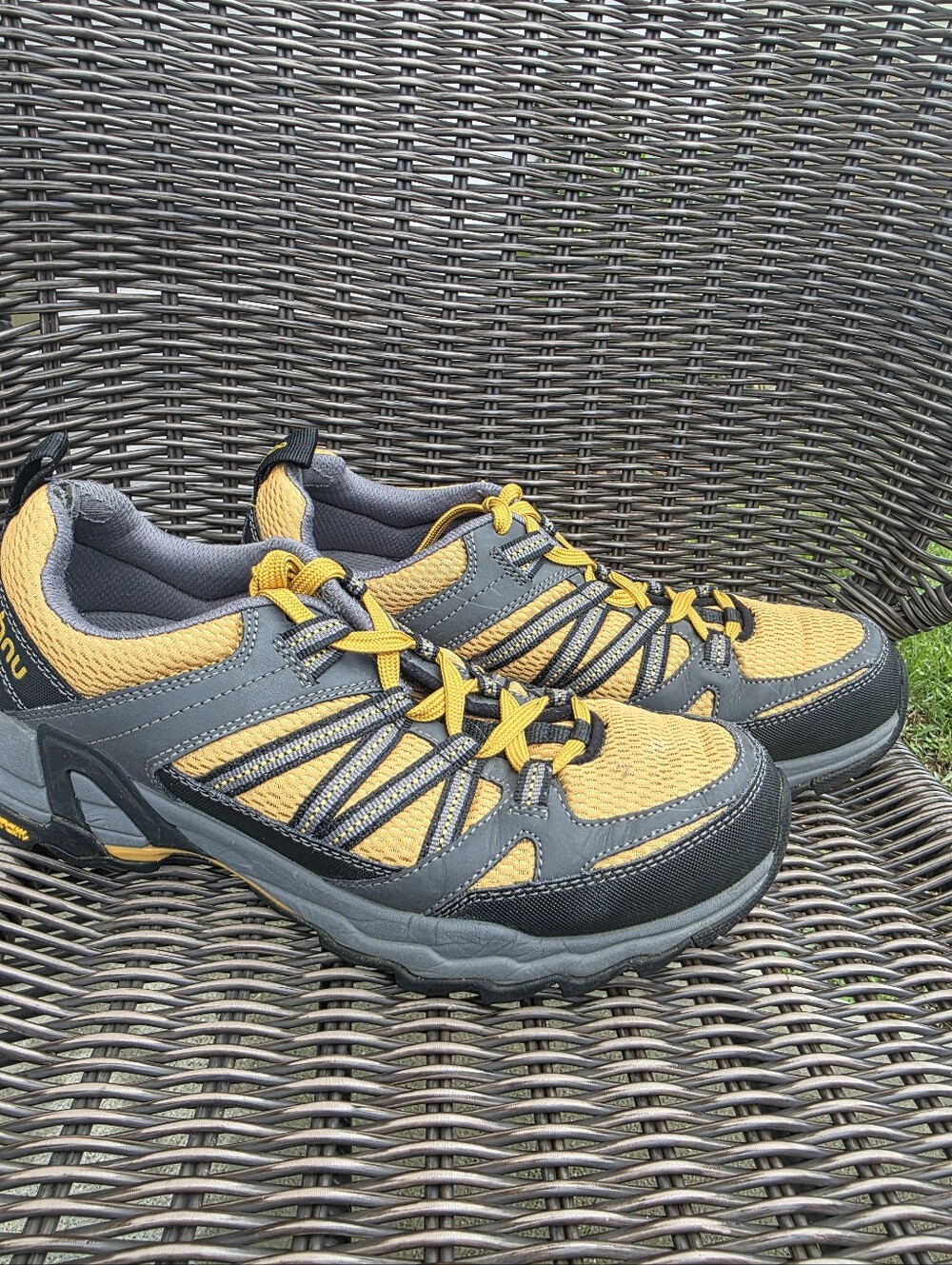 Ahnu Hiking Shoes Size 9